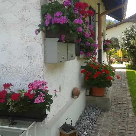 Edelweiss Bed & Breakfast *