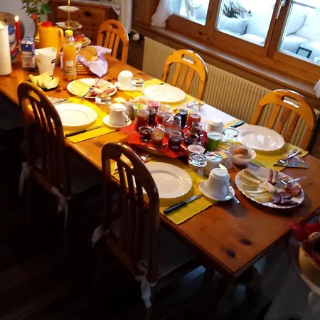 Bed & Breakfast Edelweiss Zweisimmen